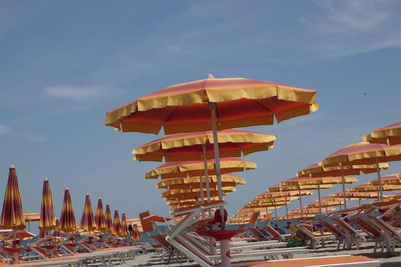 Color Miami Beach Family Hotel Milano Marittima Exteriér fotografie